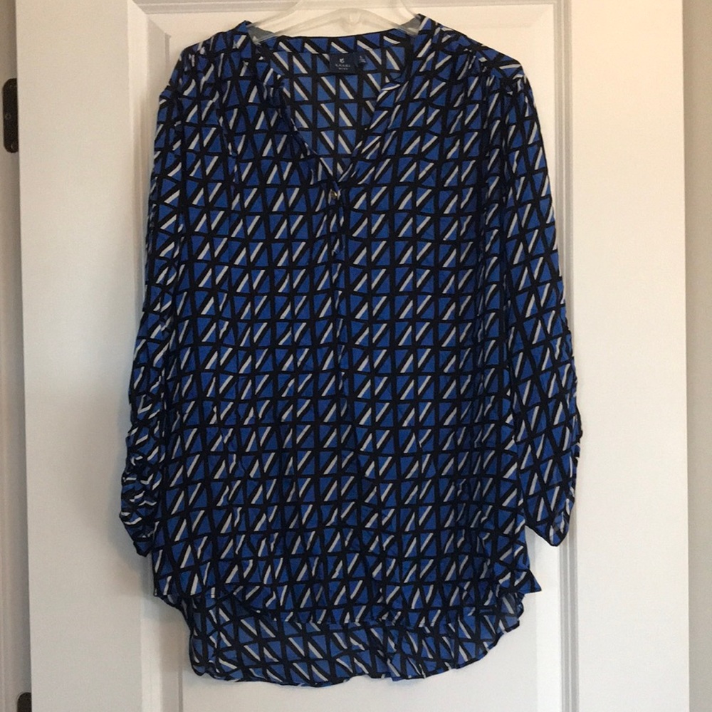 ✨HP🎉 Kaari Blue sheer blouse, L